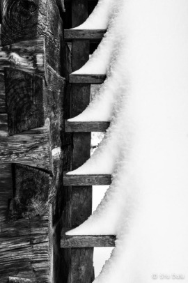 Snowy Pattern on Steps